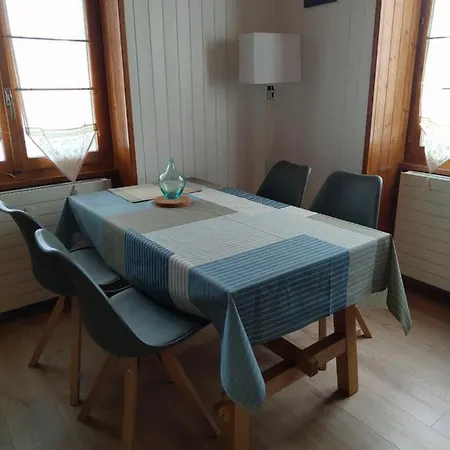 Daire Studio Au Calme, Vue Imprenable Sur La Vallee *