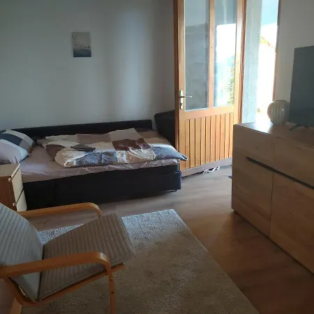 Studio Au Calme, Vue Imprenable Sur La Vallee Apartman