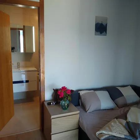 Studio Au Calme, Vue Imprenable Sur La Vallee Apartman *